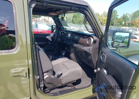 2020 Jeep Wrangler Unlimited Sport 4X4 z USA, uszkodzony, nr VIN 1C4HJXDN5LW349056